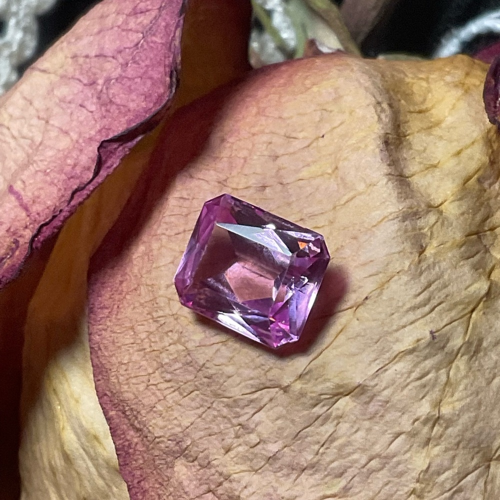 Ruby - Picture 2 of 7